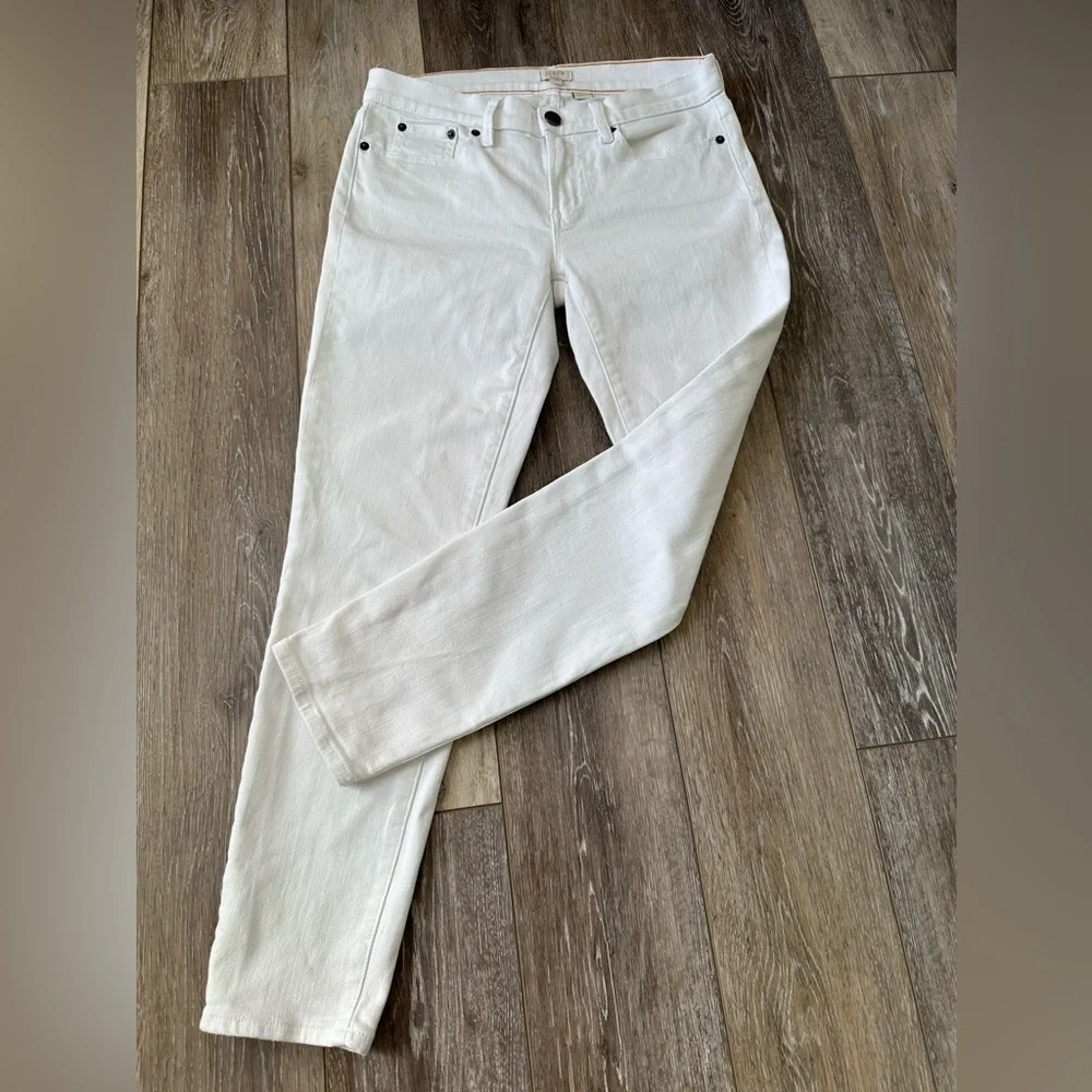 J. Crew size 28
